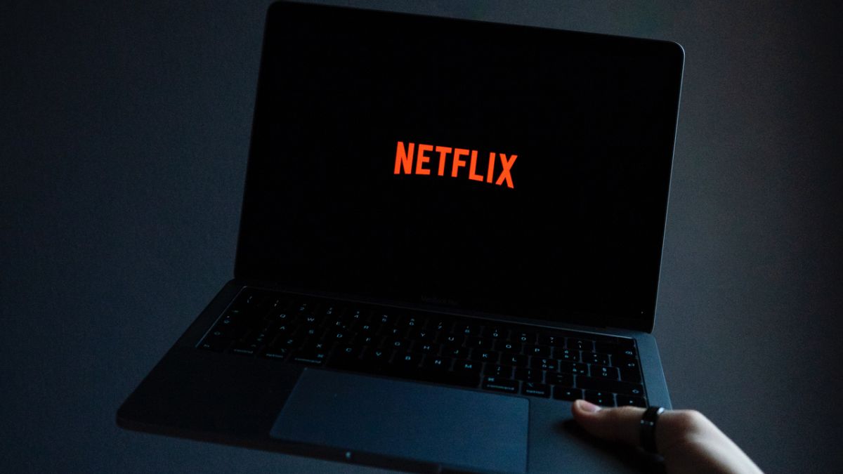 5 Netflix Shows To Watch Before You Get Too Busy Again