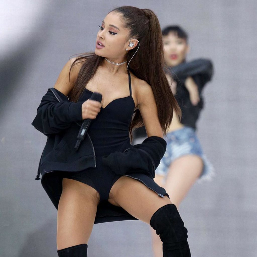 Ariana Grande Dance