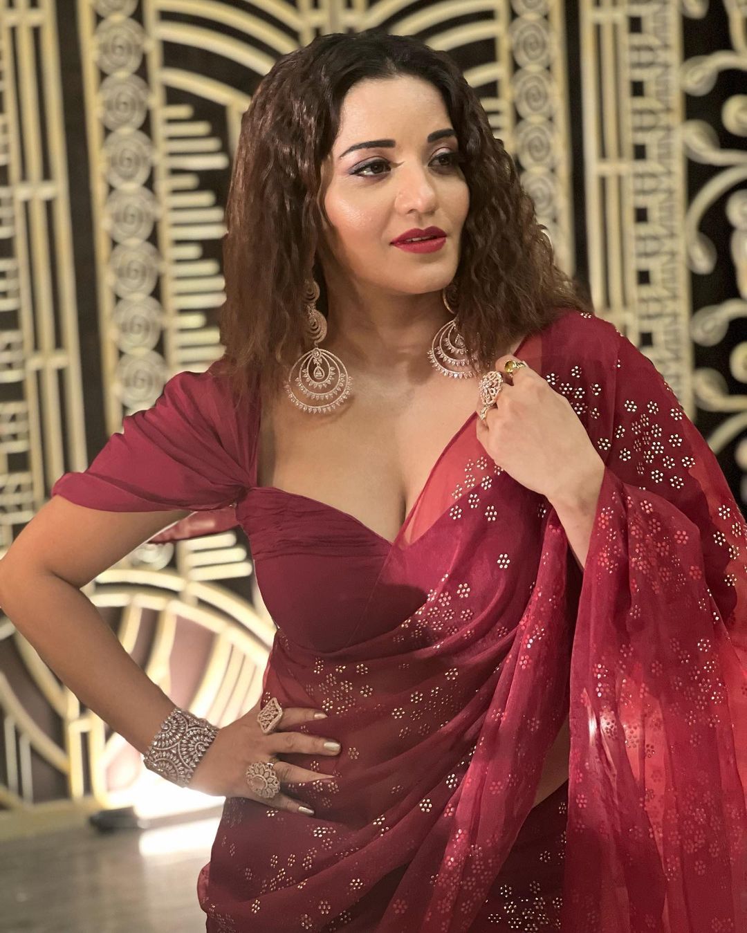 Monalisa Ki Chudai Xxx Video - 60+ Monalisa Hot, Sexy and Bikini Photos of Bhojpuri Actress 'Antara Biswas'