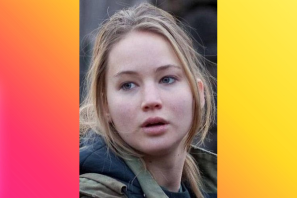 Jennifer Lawrence with blonde hair